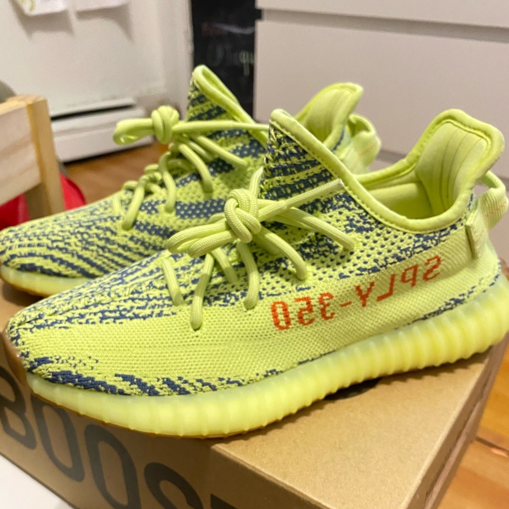 YEEZY